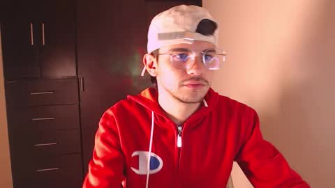 Daniel online show from 11/22/25, 05:50