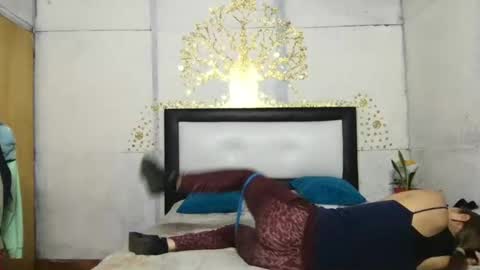 Snapshot of little_devil_diablita90 chatting on 11/20/25, 02:34 Diablita online show from 11/20/25, 02:34