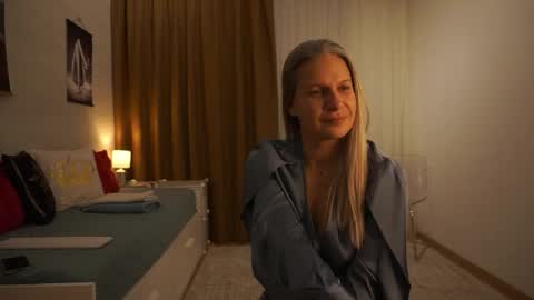 little_heart_andreea online show from 10/20/25, 08:42