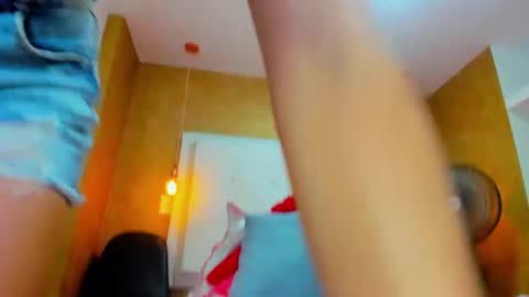   online show from 02/02/25, 05:04