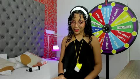 Snapshot of little_lilith_apple chatting on 01/18/25, 07:04 little_lilith_apple online show from 01/18/25, 07:04