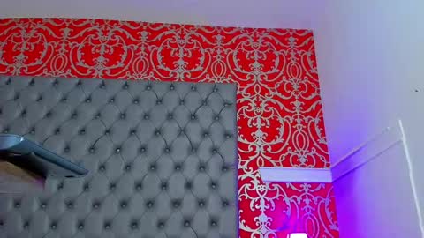 Snapshot of little_lilith_apple chatting on 03/05/25, 10:32 little_lilith_apple online show from 03/05/25, 10:32