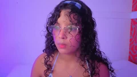 Snapshot of little_lilith_apple chatting on 09/24/25, 07:06 little_lilith_apple online show from 09/24/25, 07:06