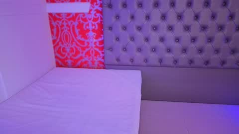 Snapshot of little_lilith_apple chatting on 10/06/25, 09:29 little_lilith_apple online show from 10/06/25, 09:29