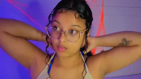 Snapshot of little_lilith_apple chatting on 10/27/25, 11:03 little_lilith_apple online show from 10/27/25, 11:03