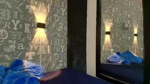 little_mayy online show from 09/13/25, 07:46