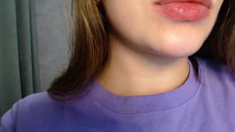 Mia   Im online every day 1530 PM in New York  2030 PM in London online show from 02/01/25, 08:26