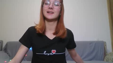 Snapshot of little_rory chatting on 01/11/26, 01:27 Little Rory online show from 01/11/26, 01:27