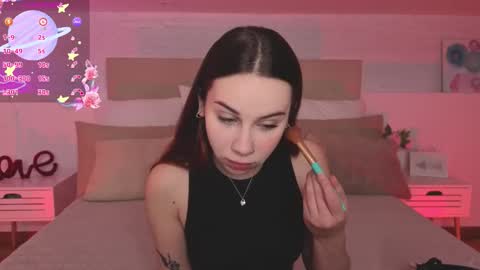 little_siin online show from 12/18/25, 08:09