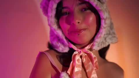 Im your little Velinda  online show from 10/22/25, 06:29