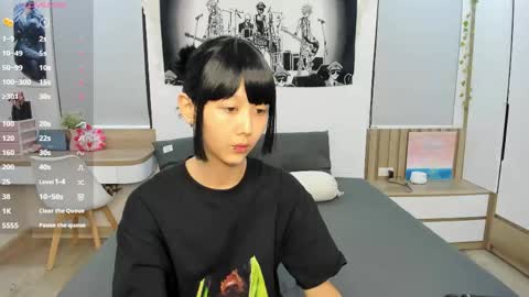 Yena and Gabby online show from 04/17/26, 06:44