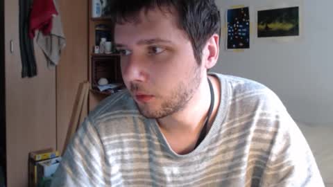 littlealien7 online show from 09/22/25, 10:56