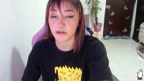 Snapshot of littleangelx_m chatting on 09/23/25, 09:07 Daniela online show from 09/23/25, 09:07