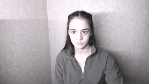 littleashleyy online show from 12/28/24, 09:30