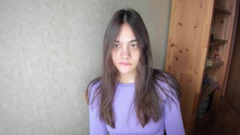 littleashleyy online show from 11/22/25, 10:47