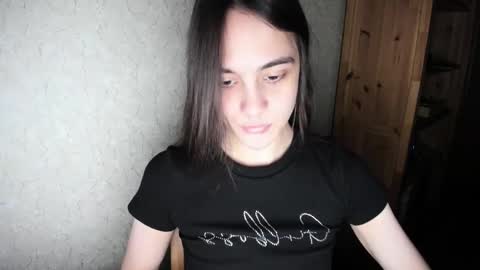 littleashleyy online show from 12/13/25, 07:53