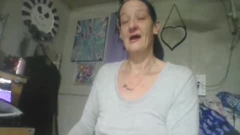 Snapshot of littlebigsquirt7945 chatting on 11/24/25, 01:38 Sady Jayne online show from 11/24/25, 01:38