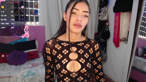 Snapshot of littlebombon chatting on 04/07/26, 04:51 littlebombon online show from 04/07/26, 04:51