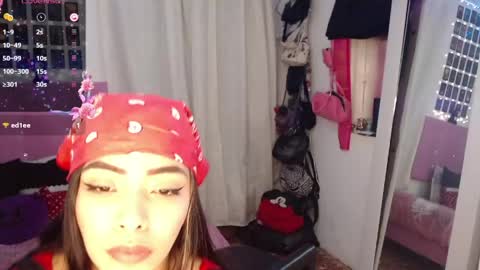 Snapshot of littlebombon chatting on 04/16/26, 06:03 littlebombon online show from 04/16/26, 06:03