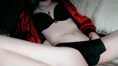 Malej Kmo online show from 02/09/25, 05:50