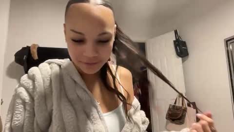 LittleCutieChloe online show from 01/12/26, 11:32