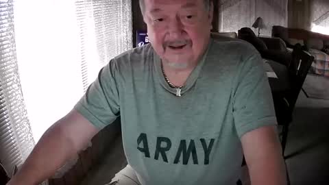 Littled83057 online show from 02/07/25, 06:13