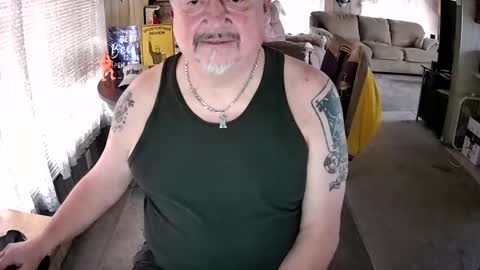 Littled83057 online show from 04/26/26, 05:54