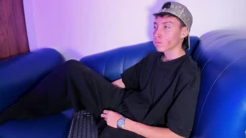 DANNY online show from 04/19/26, 03:00