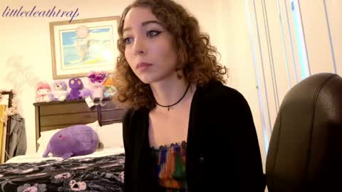 littledeathtrap online show from 04/11/26, 11:42