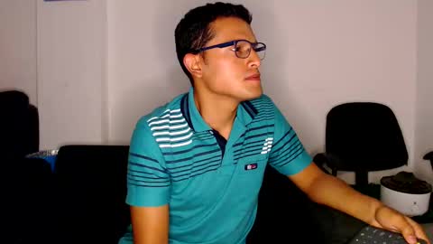 Manu online show from 03/09/25, 06:28