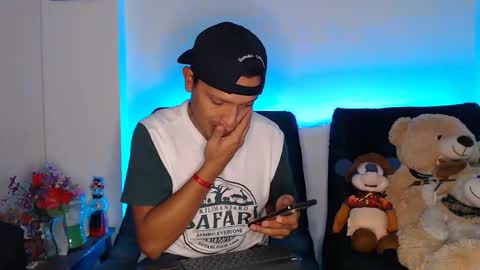 Manu online show from 02/09/26, 02:48