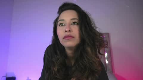 littlee_emma_ online show from 03/31/26, 12:23