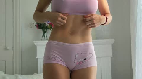 Snapshot of littlegreekflower chatting on 09/28/25, 02:55 Audra A online show from 09/28/25, 02:55