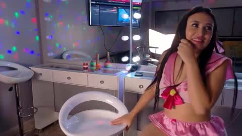   Tip us  ask our names online show from 02/11/26, 02:16