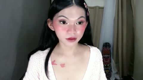 littlelace_ online show from 04/21/26, 02:51
