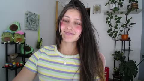 Snapshot of littlelaksmi chatting on 12/27/24, 08:28 Laksmi online show from 12/27/24, 08:28