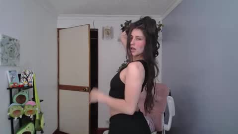 Laksmi online show from 02/25/26, 09:46