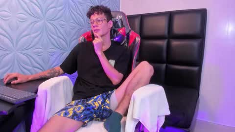 MAX online show from 11/23/25, 12:49