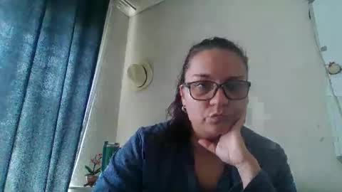 Snapshot of littlemissm44623 chatting on 04/16/26, 09:21 littlemissm44623 online show from 04/16/26, 09:21