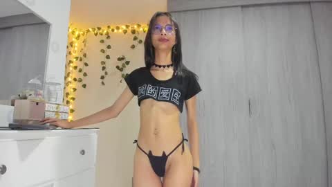 Luna online show from 02/10/25, 09:58