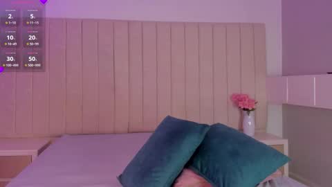 im olivia IG littleolivia01 online show from 03/06/26, 02:02