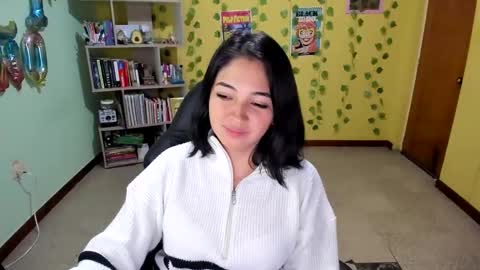 Mia  Wednesday to Sunday 730 am to 1030 am Colombian Hour D online show from 01/06/25, 03:20