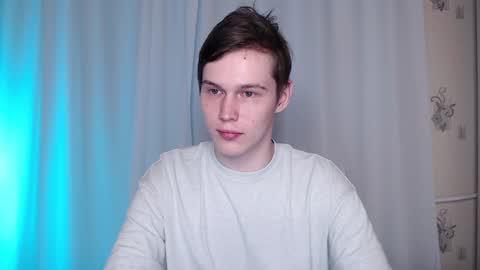 Snapshot of littlesadcabbage chatting on 01/29/25, 11:25 Sonnenschein online show from 01/29/25, 11:25