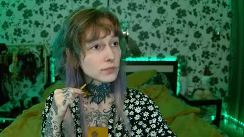 Niki  free tg channel with some photos gifs and info about streams  online show from 09/15/25, 05:35