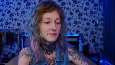 Niki  free tg channel with some photos gifs and info about streams  online show from 10/08/25, 01:42