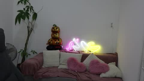 littlestellaspark online show from 10/07/25, 03:31