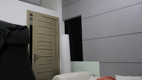 littlestellaspark online show from 02/23/26, 04:04