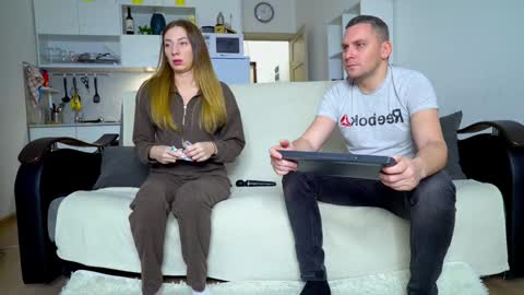 Little Tifany online show from 11/18/25, 11:03