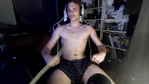 littleswitchb online show from 07/15/26, 08:19