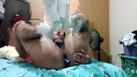 Snapshot of littletwink2006 chatting on 02/08/25, 03:19 littletwink2006 online show from 02/08/25, 03:19